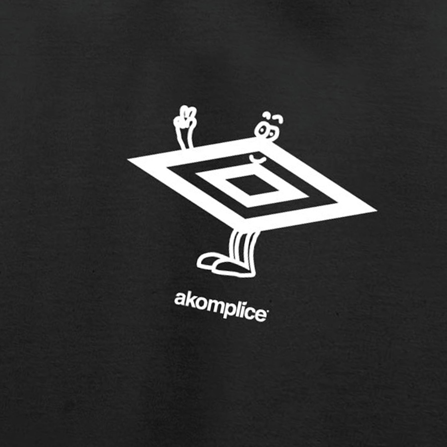 UMBRO x AKOMPLICE PEACEMAN LS TEE