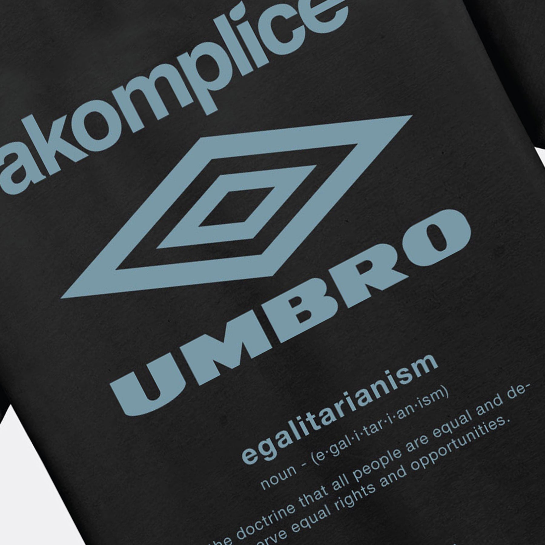 UMBRO x AKOMPLICE 195 LS TEE